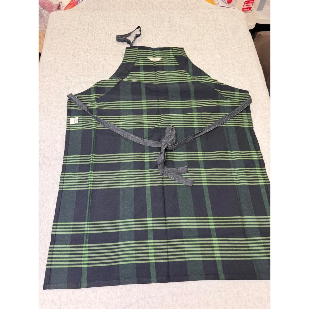 Hearth & Hand Magnolia Cotton Apron Green Black Plaid Herringbone Pocket NWT